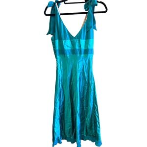 NWT BCBGMAXAZRIA Aqua V-Neck Tie Straps Silk Polyester Dress Size 8